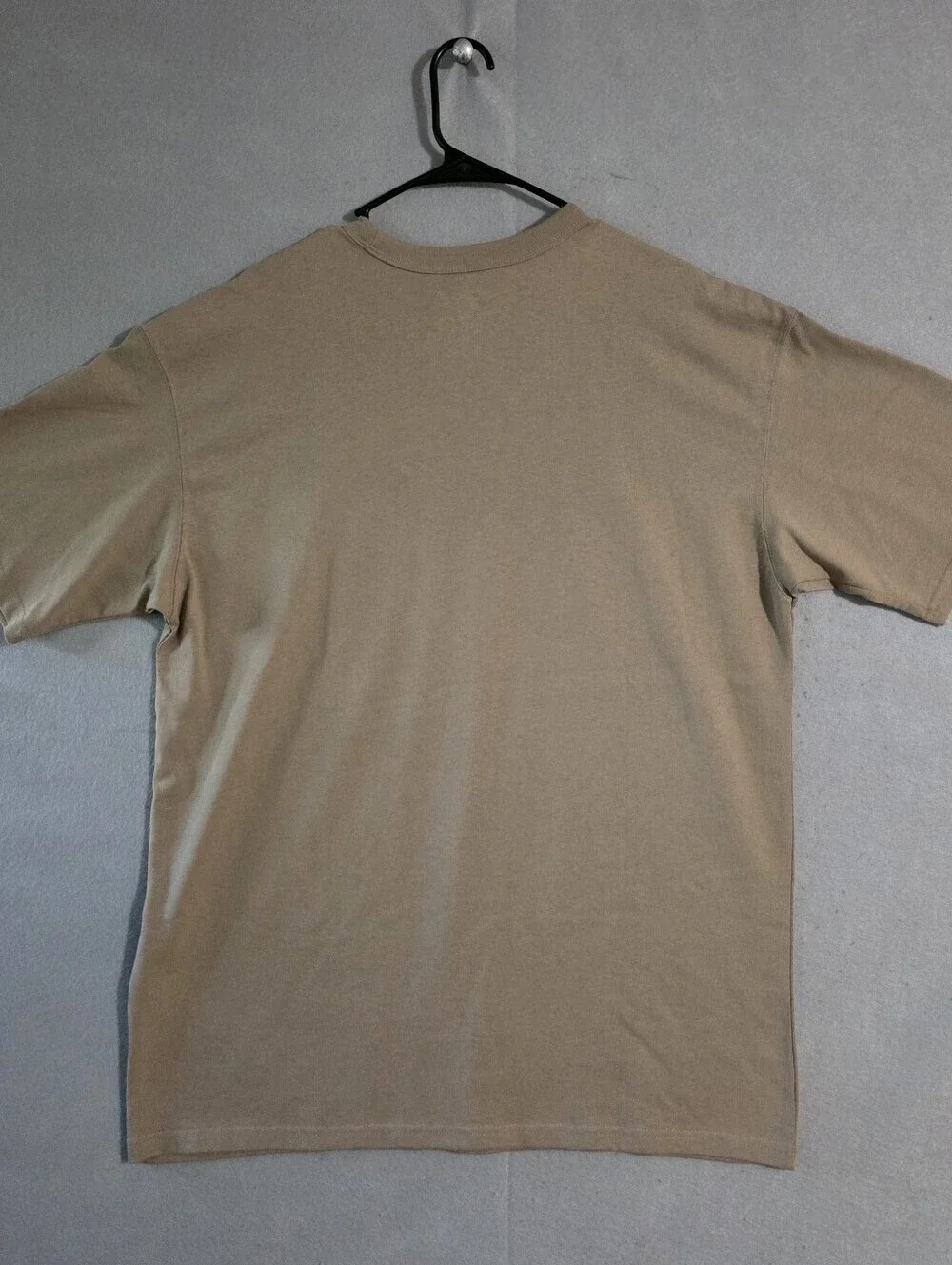 NWT Nike Mens Khaki Premium Essentials Pocket T Shirt Loose Fit Size Large Tall